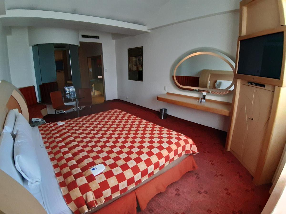 מקסיקו סיטי Auto Hotel Legaria מראה חיצוני תמונה