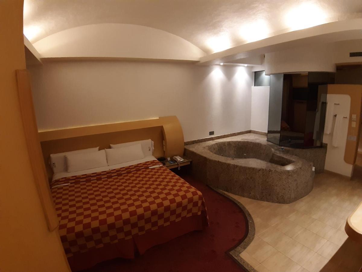 מקסיקו סיטי Auto Hotel Legaria מראה חיצוני תמונה