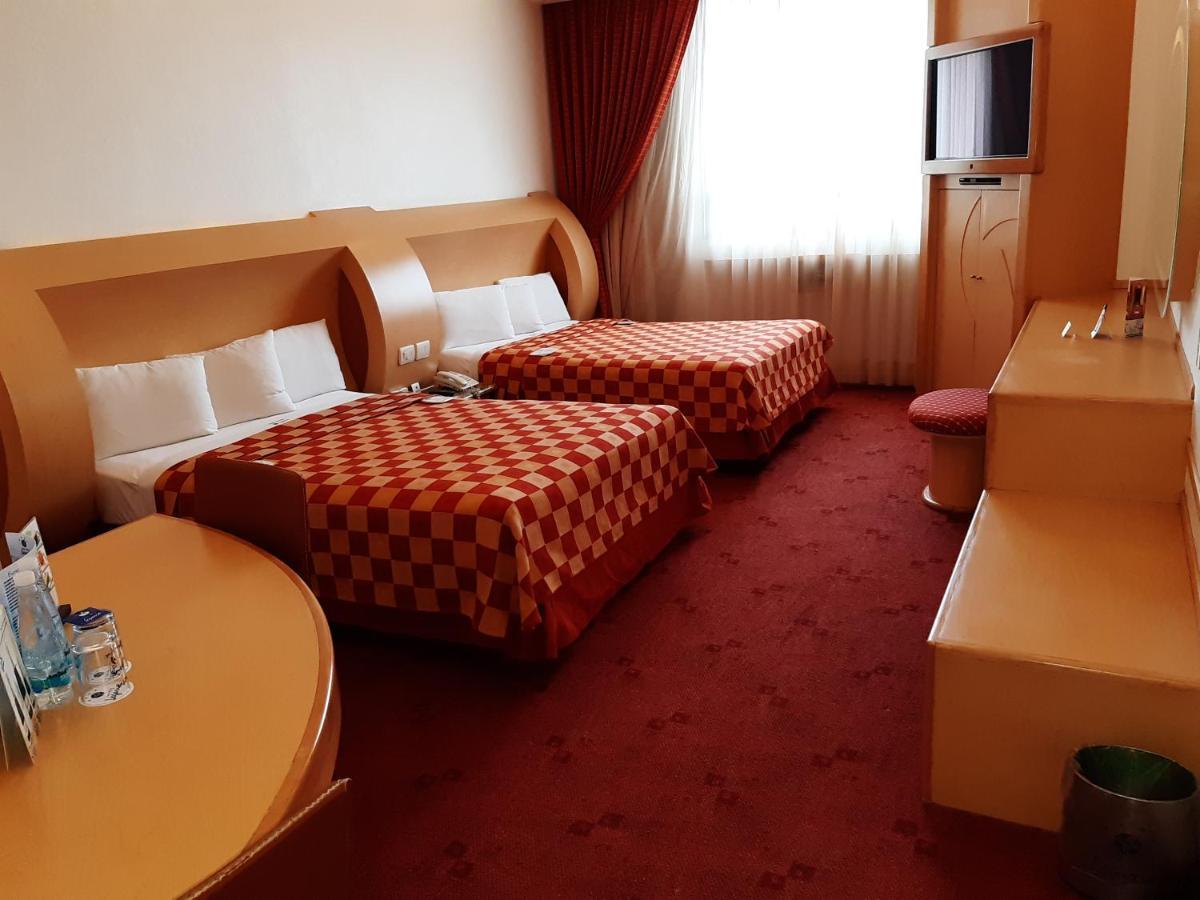 מקסיקו סיטי Auto Hotel Legaria מראה חיצוני תמונה